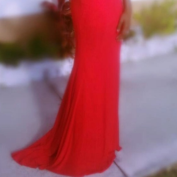 💥Beautiful Formal or prom dress. Size 0. - Picture 2 of 2